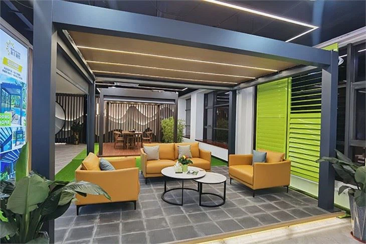 Outdoor Aluminum Remote Control Pergola